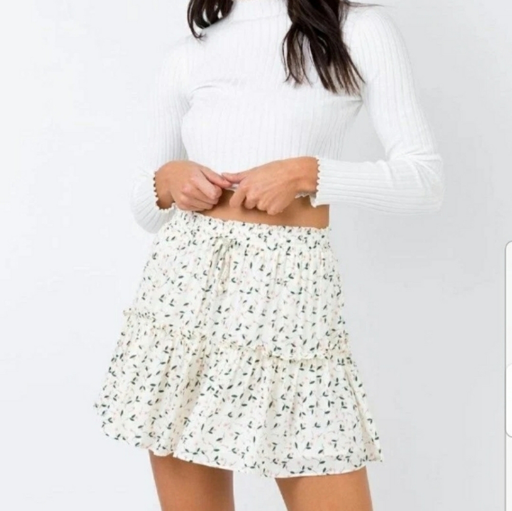 Princess Polly Floral Print Skirt - Cream